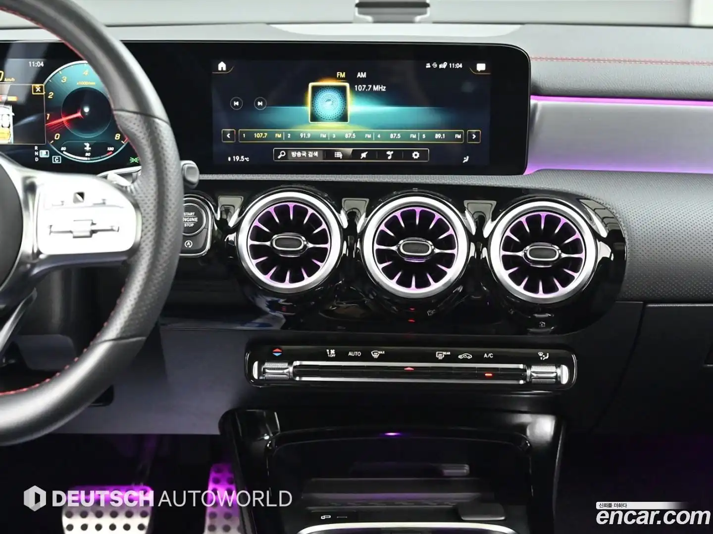 CLA-Class Mercedes-Benz 2021.6-OPTION-018