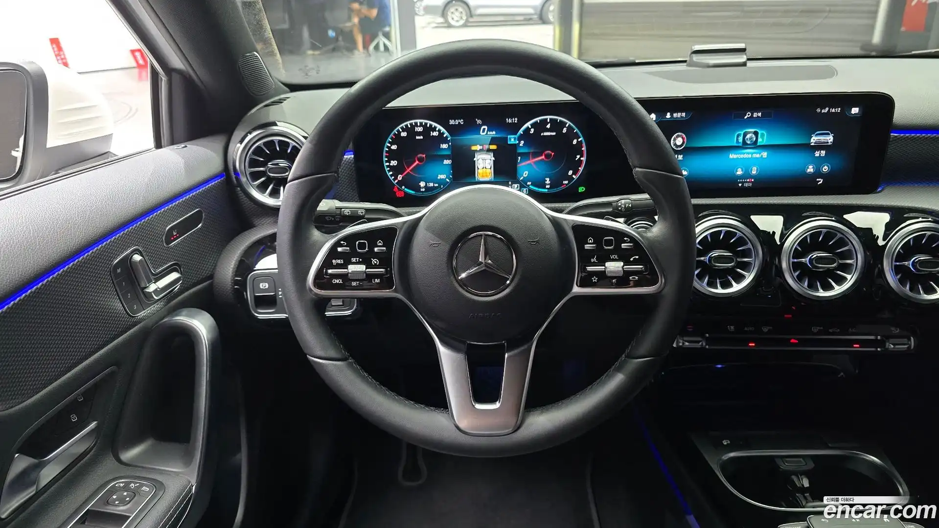 A-Class Mercedes-Benz 2021.6-OPTION-017