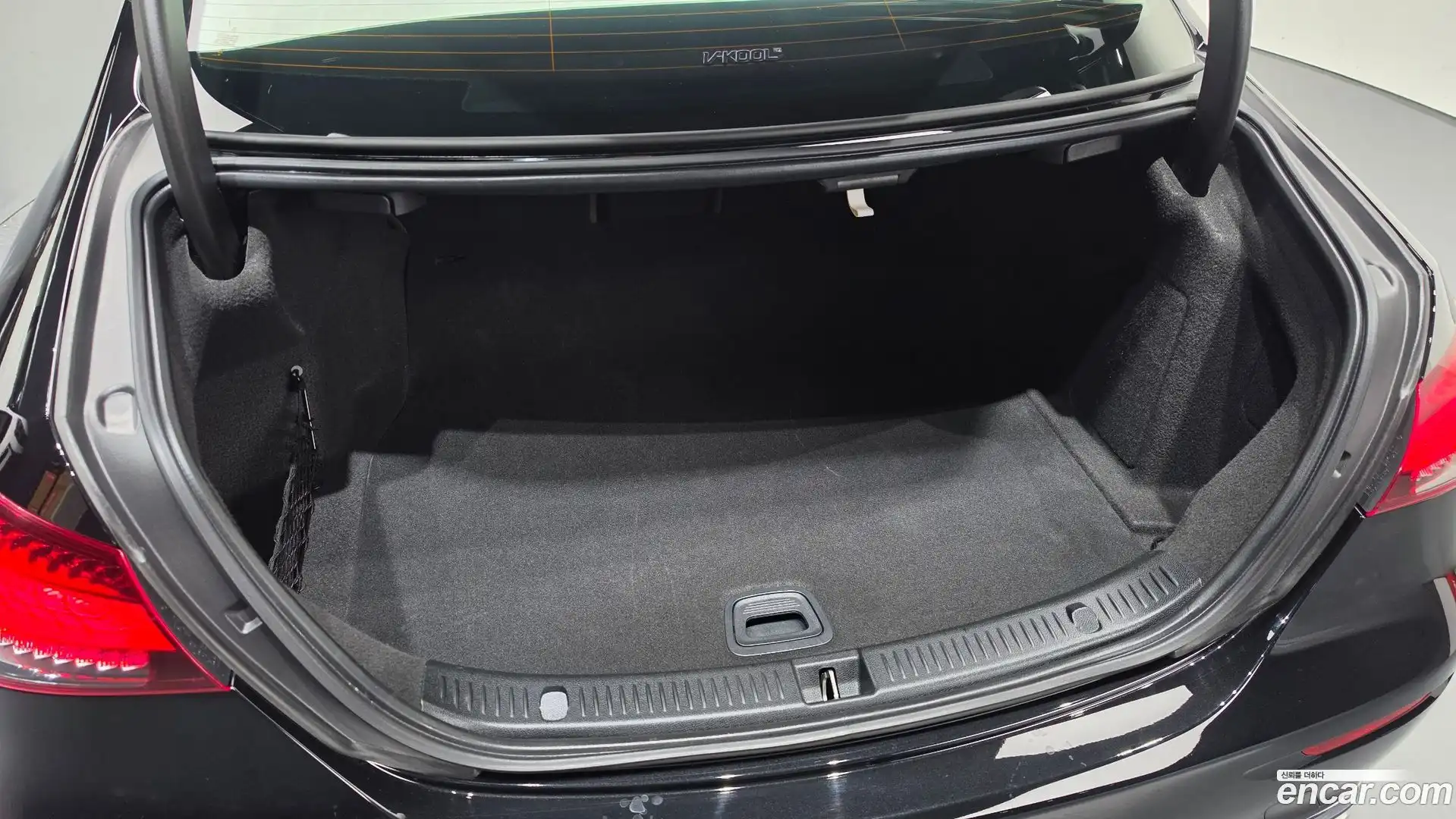 E-Class Mercedes-Benz 2023.7-OPTION-042