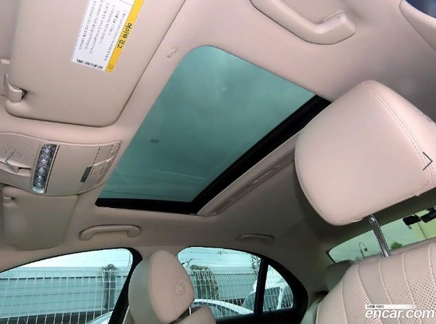 E-Class Mercedes-Benz 2020.2-OPTION-020