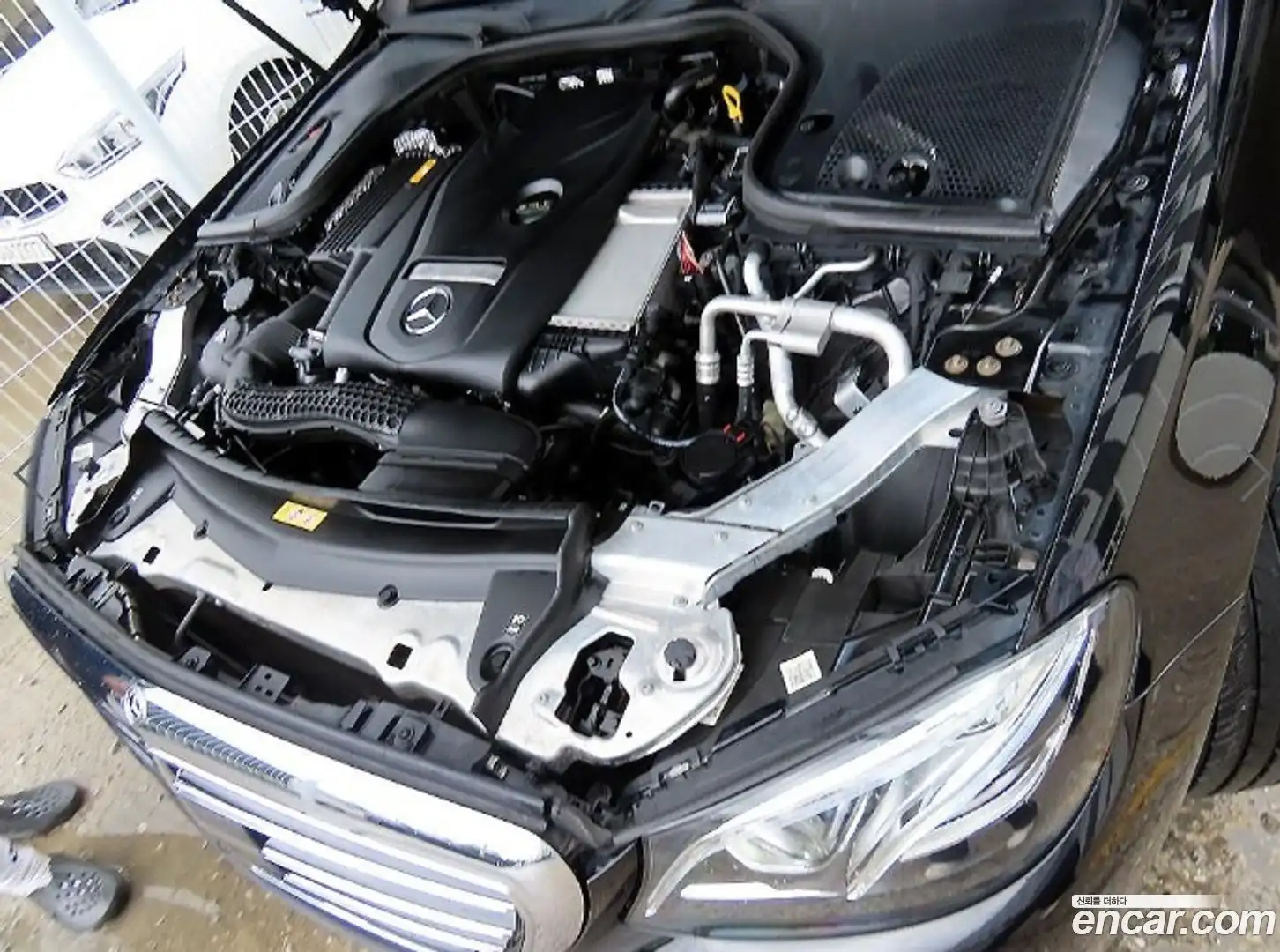 E-Class Mercedes-Benz 2020.2-OPTION-023