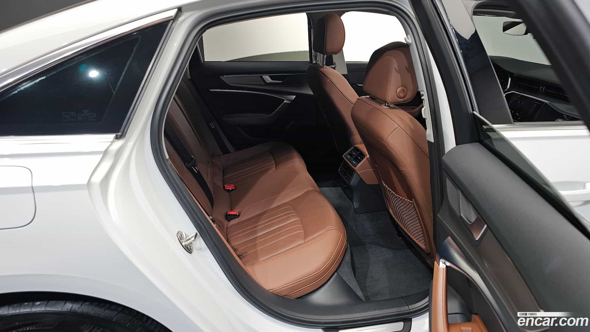 A6 Audi 2021.1-OPTION-015