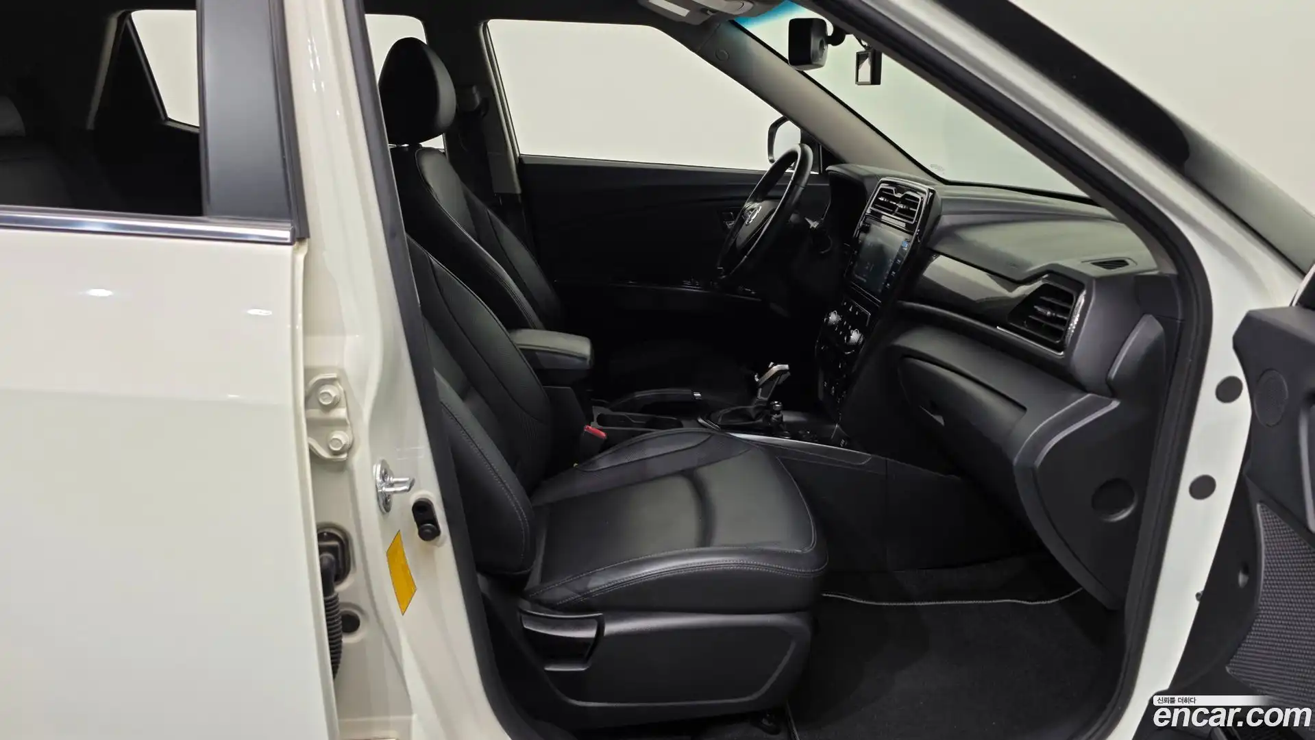 TIBOLI KG Mobility 2019.6-OPTION-015