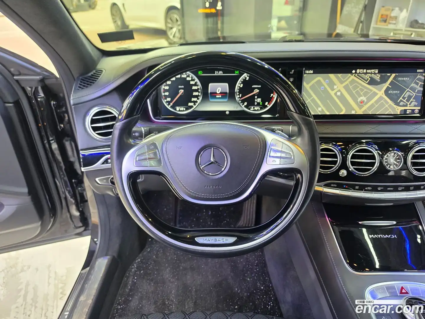 S-Class Mercedes-Benz 2016.6-INNER-010