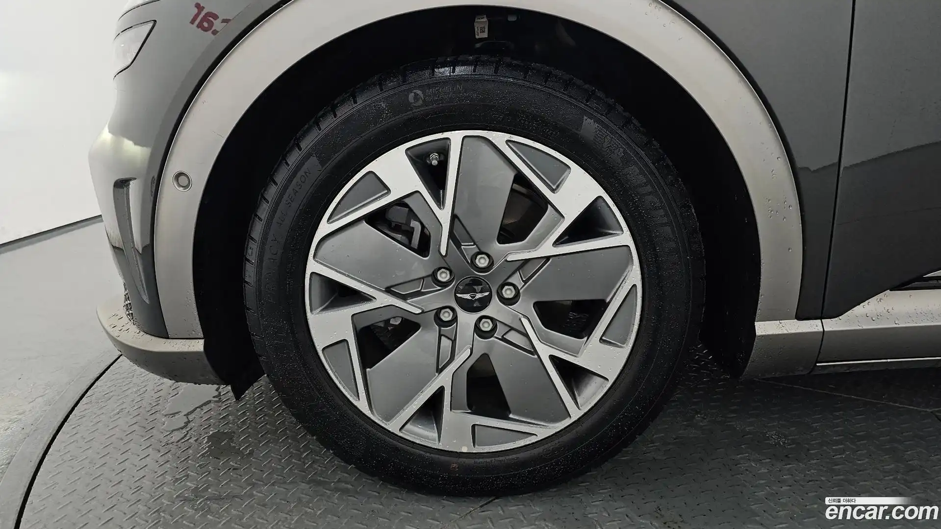 GV60 Genesis 2024.11-OUTER-005