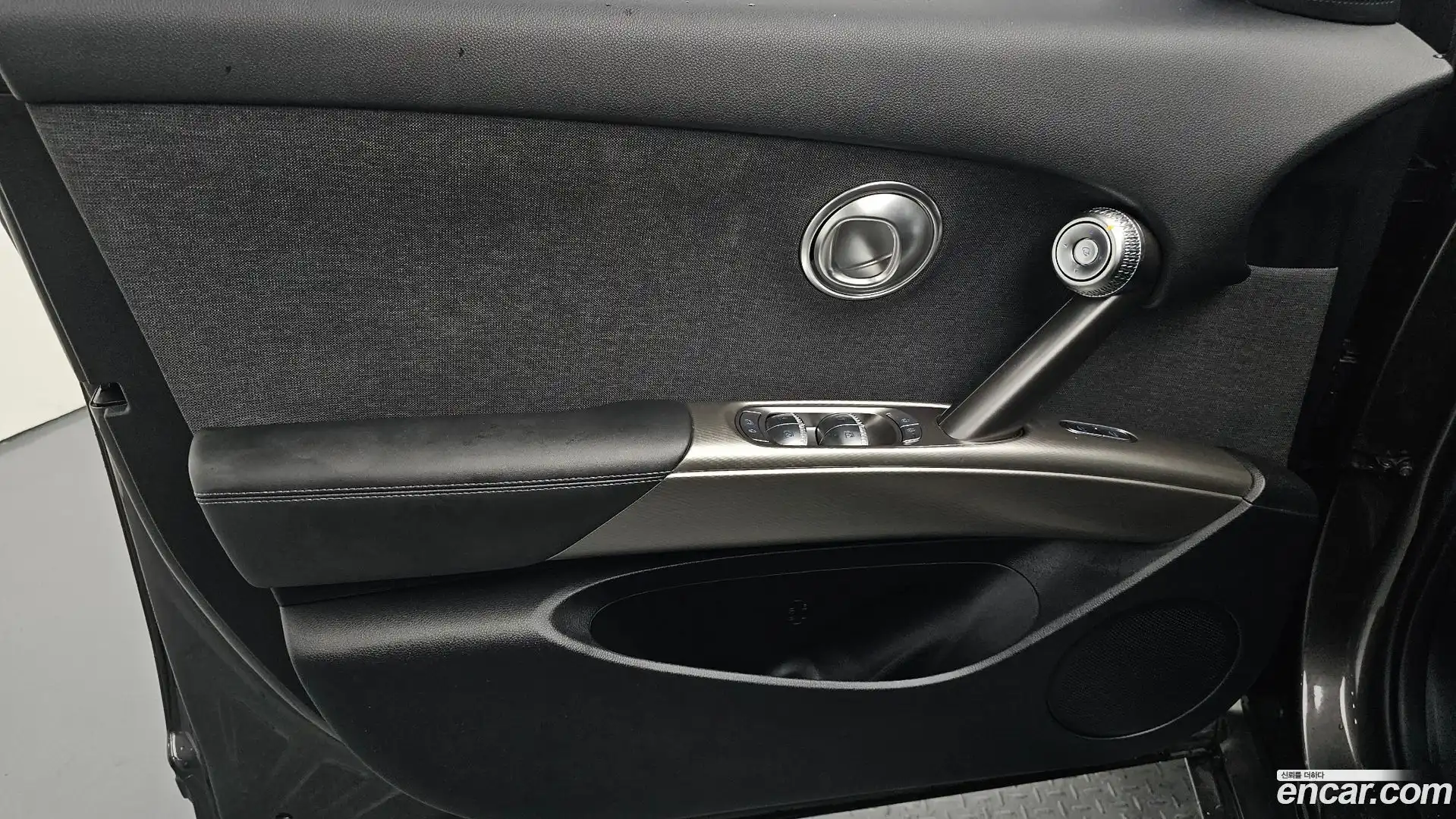 GV60 Genesis 2024.11-INNER-034