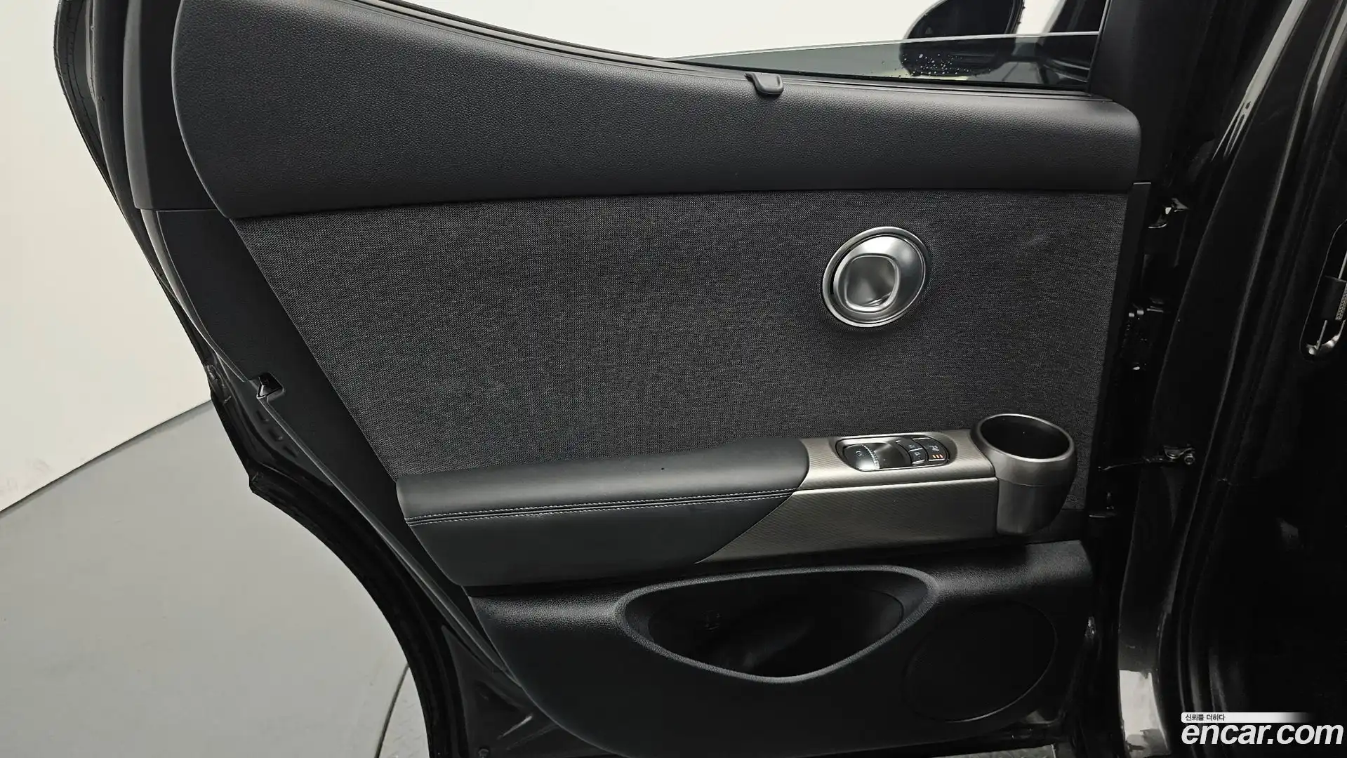 GV60 Genesis 2024.11-INNER-035