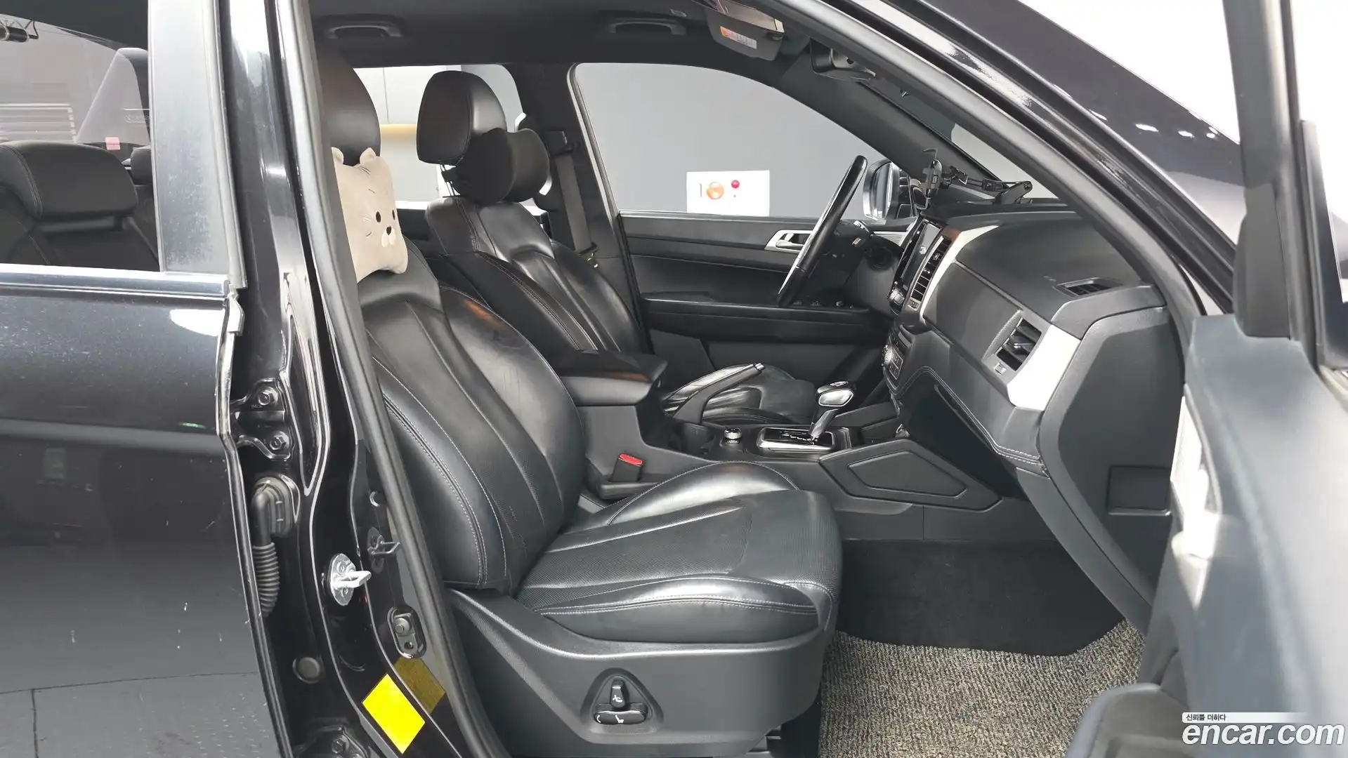 Rexton KG Mobility 2019.1-OPTION-015