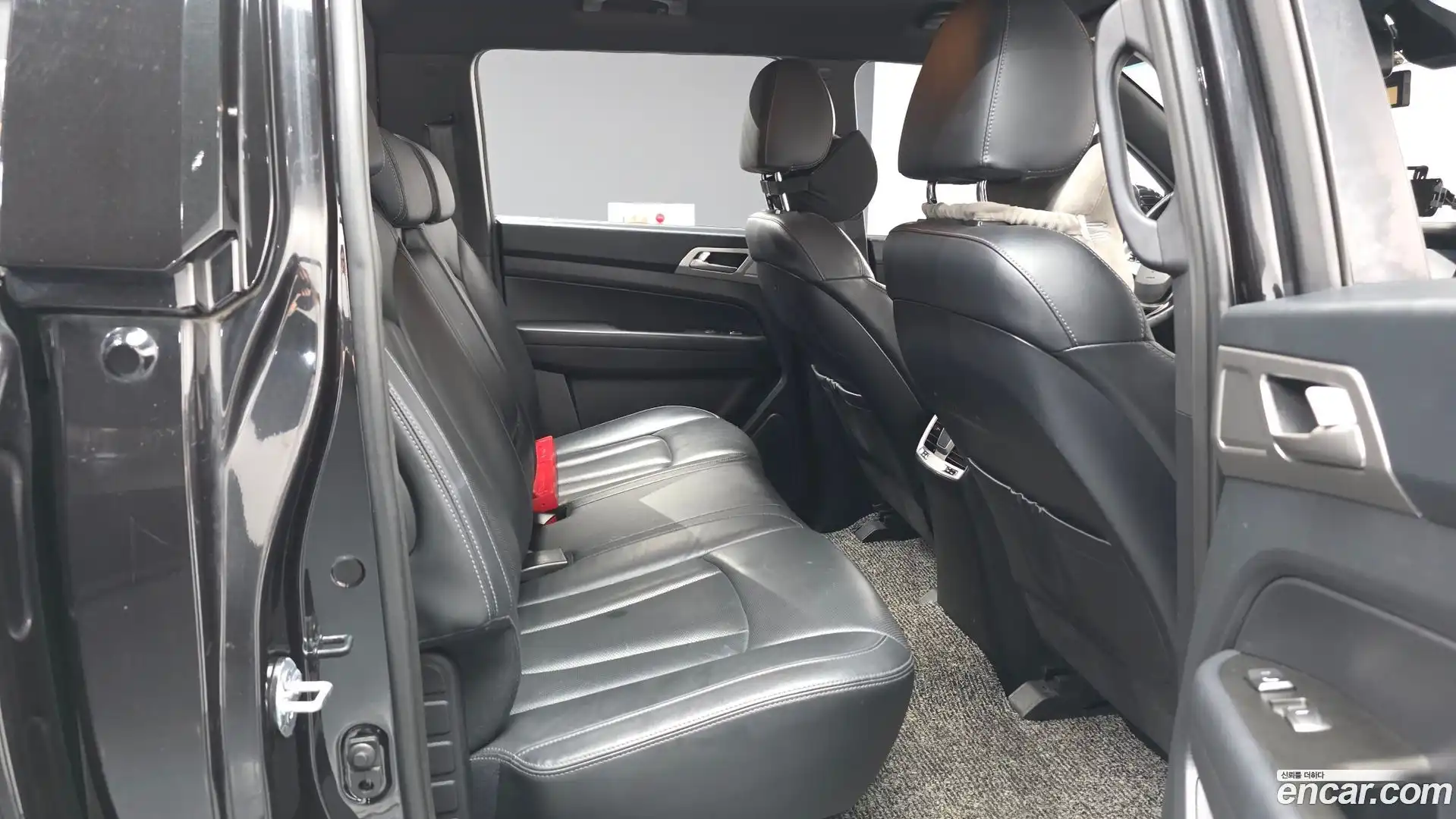 Rexton KG Mobility 2019.1-OPTION-016