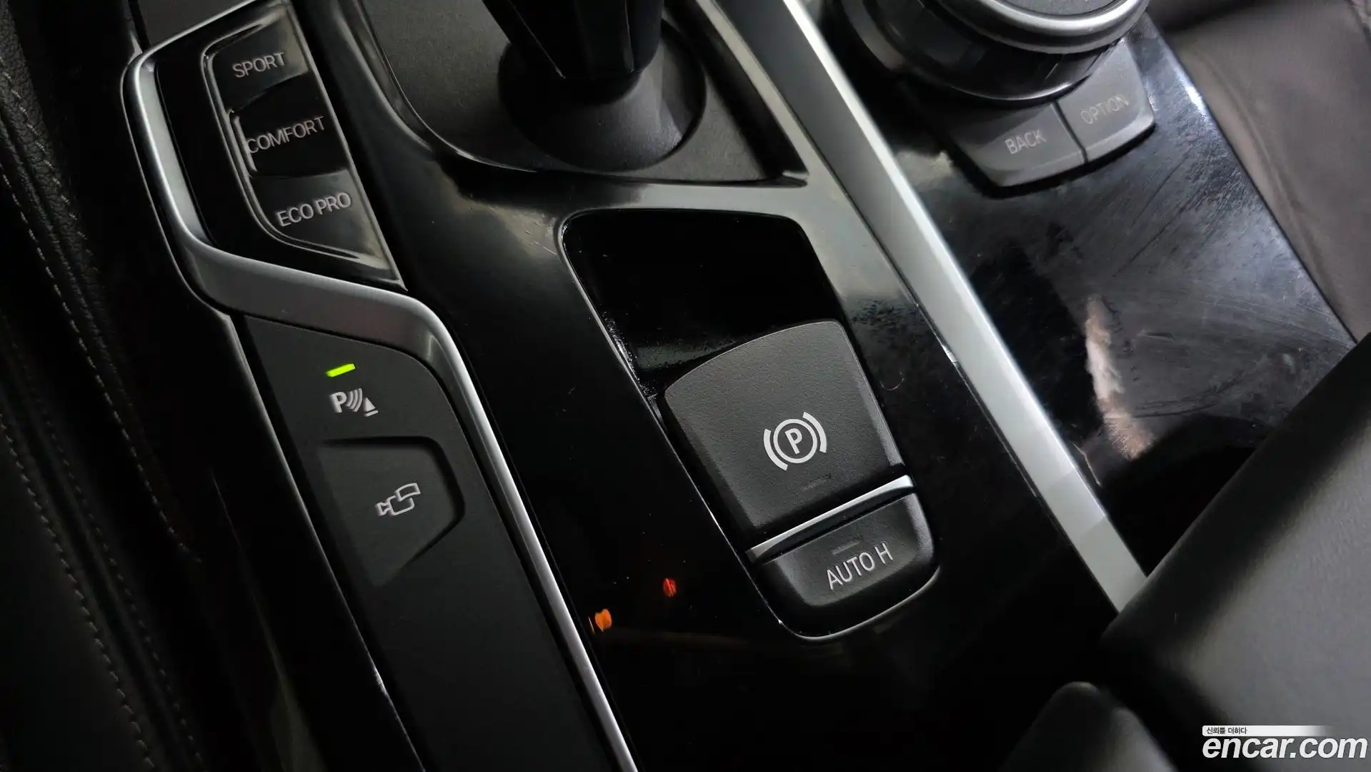 5-Series BMW 2019.7-OPTION-041