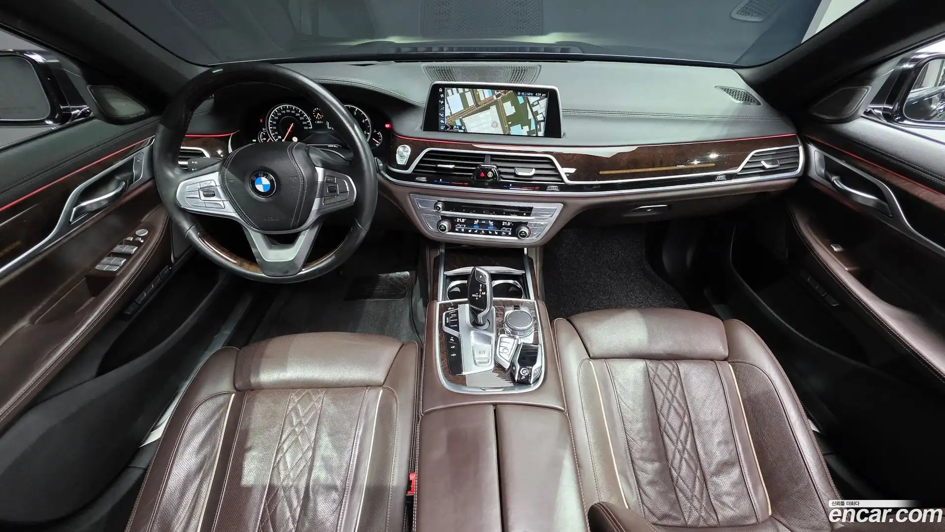 7-Series BMW 2016.10-INNER-007