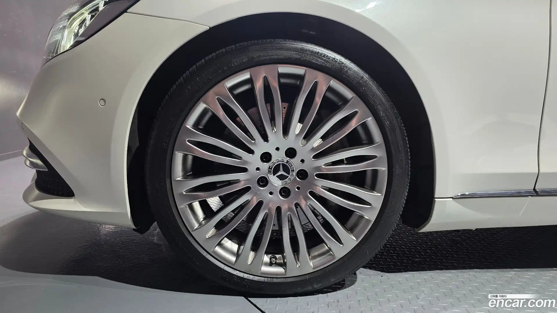 S-Class Mercedes-Benz 2019.4-OUTER-005