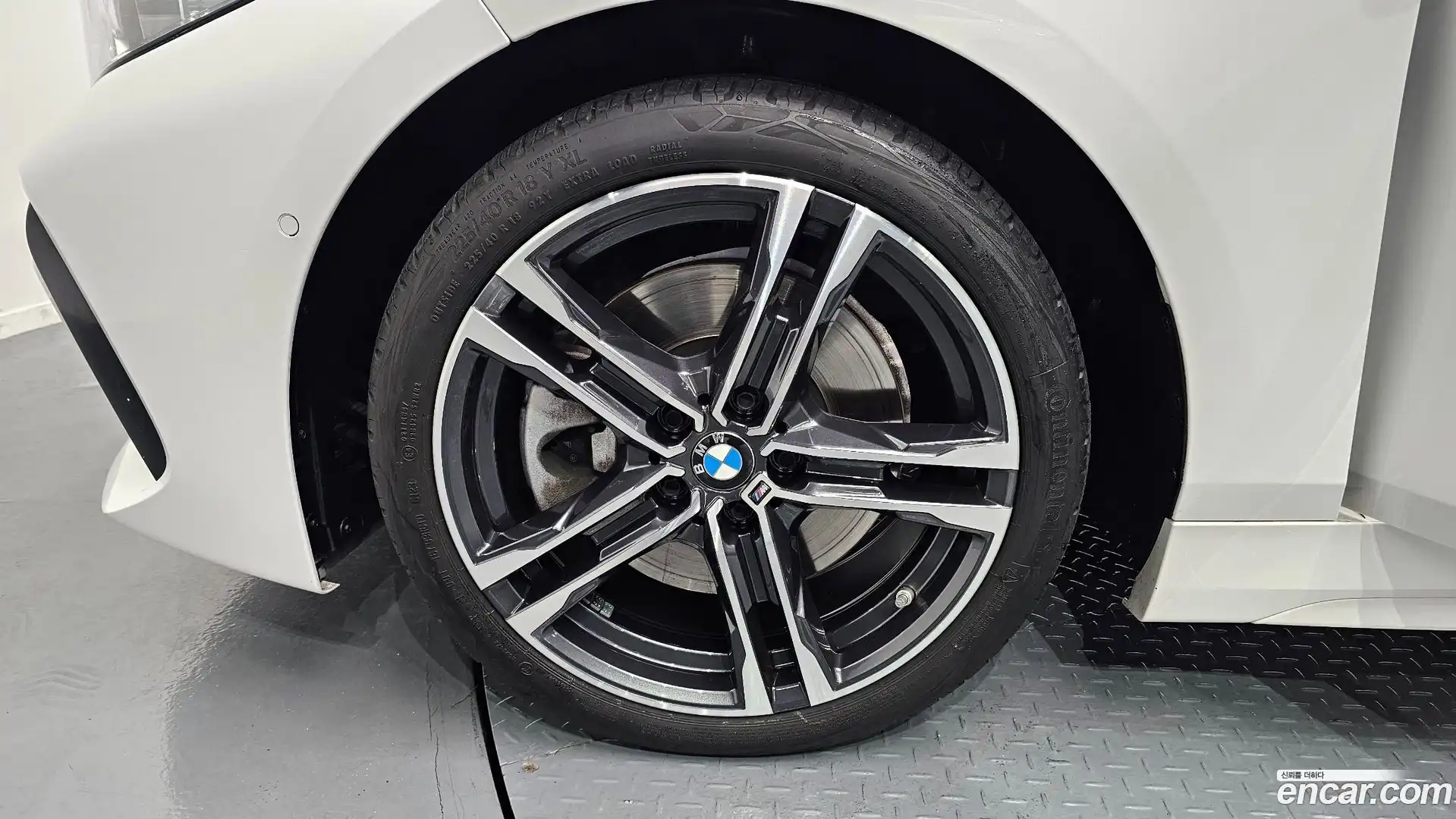 1-Series BMW 2024.11-OUTER-005