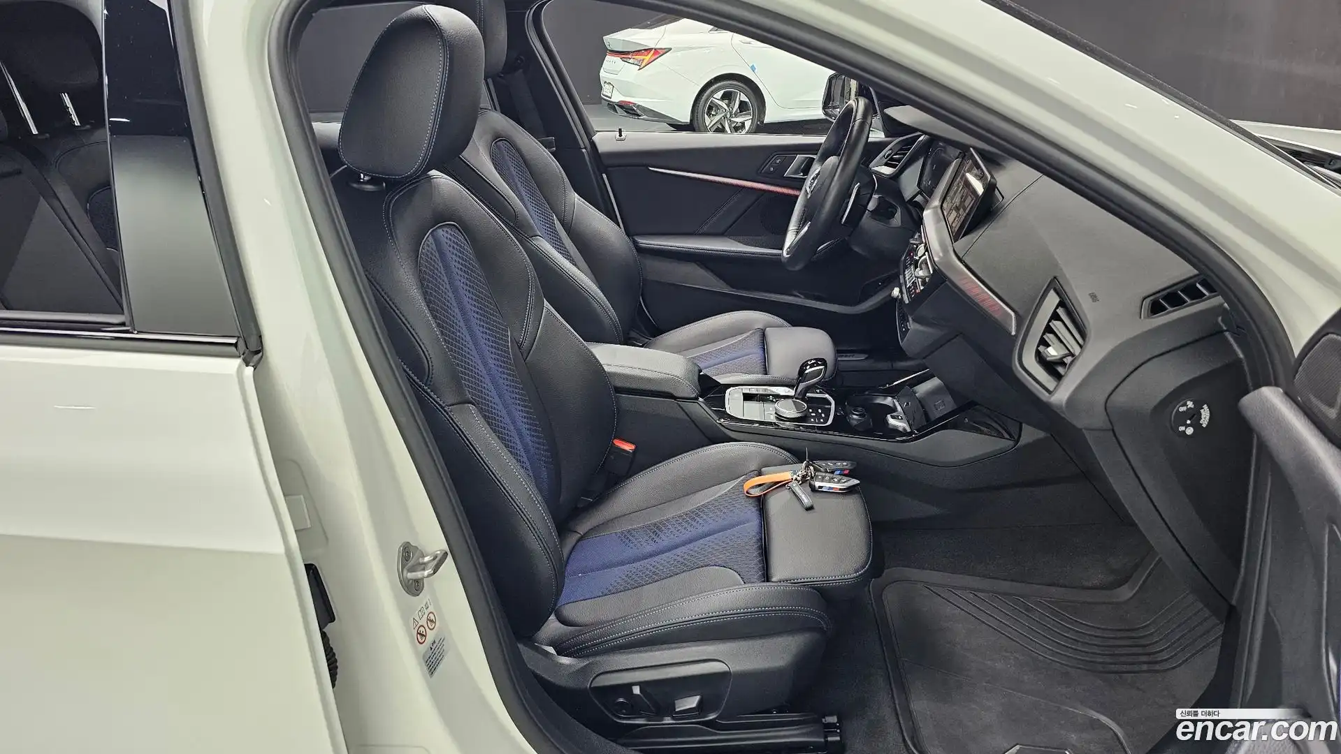1-Series BMW 2024.11-INNER-036