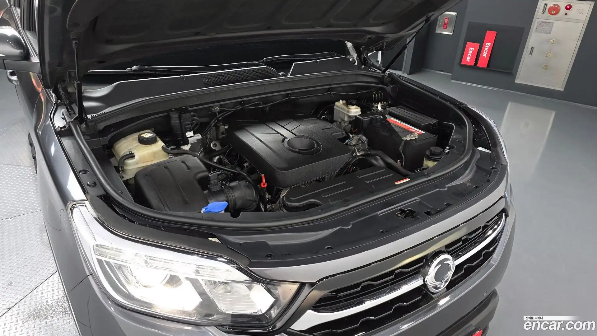 Rexton KG Mobility 2018.5-OUTER-006