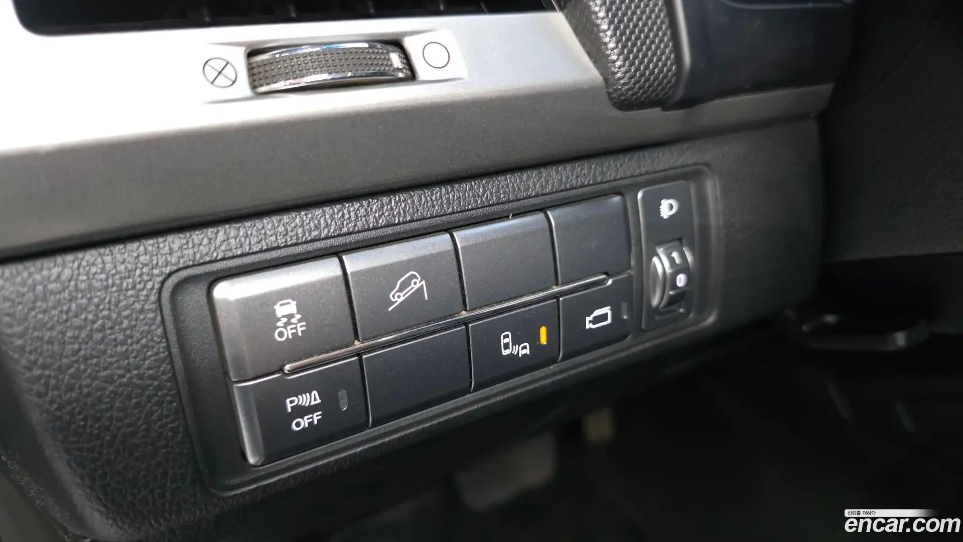 Rexton KG Mobility 2018.5-OPTION-021