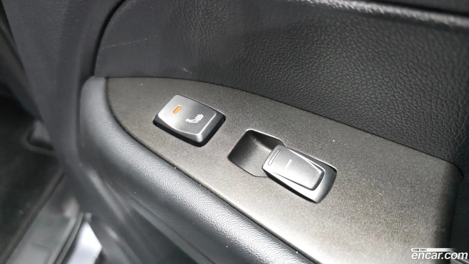 Rexton KG Mobility 2018.5-OPTION-023