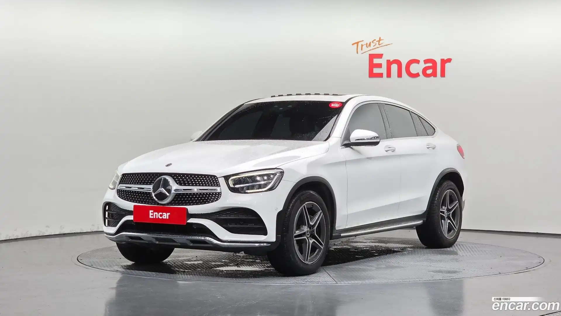 GLC-Class Mercedes-Benz 2020.9-OUTER-001