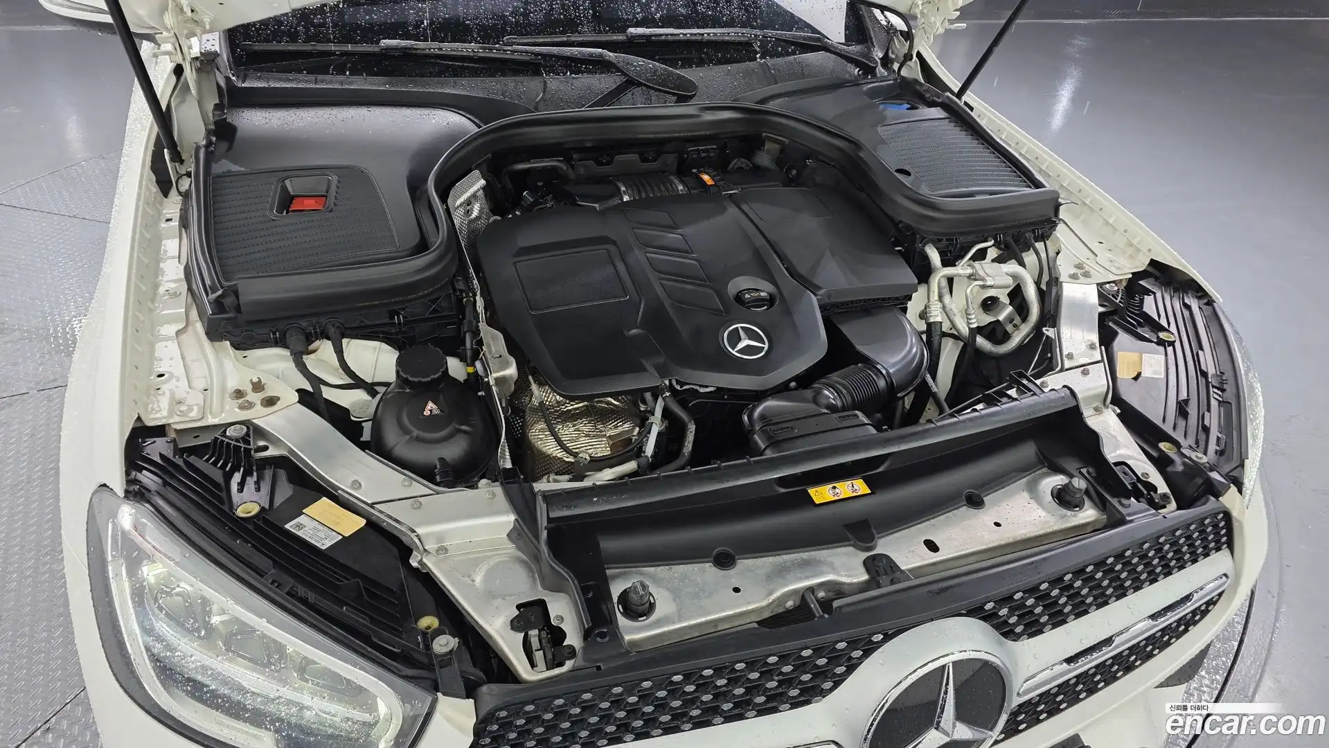 GLC-Class Mercedes-Benz 2020.9-OUTER-006