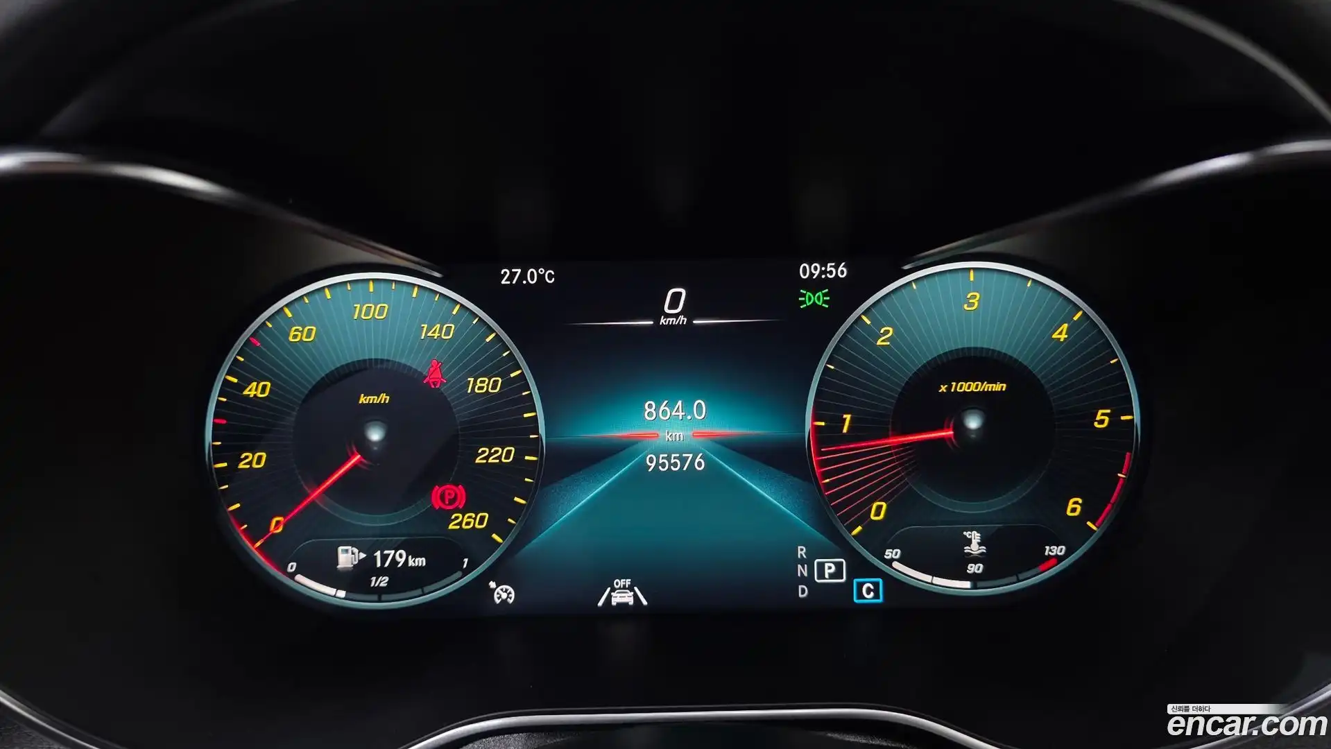 GLC-Class Mercedes-Benz 2020.9-INNER-008