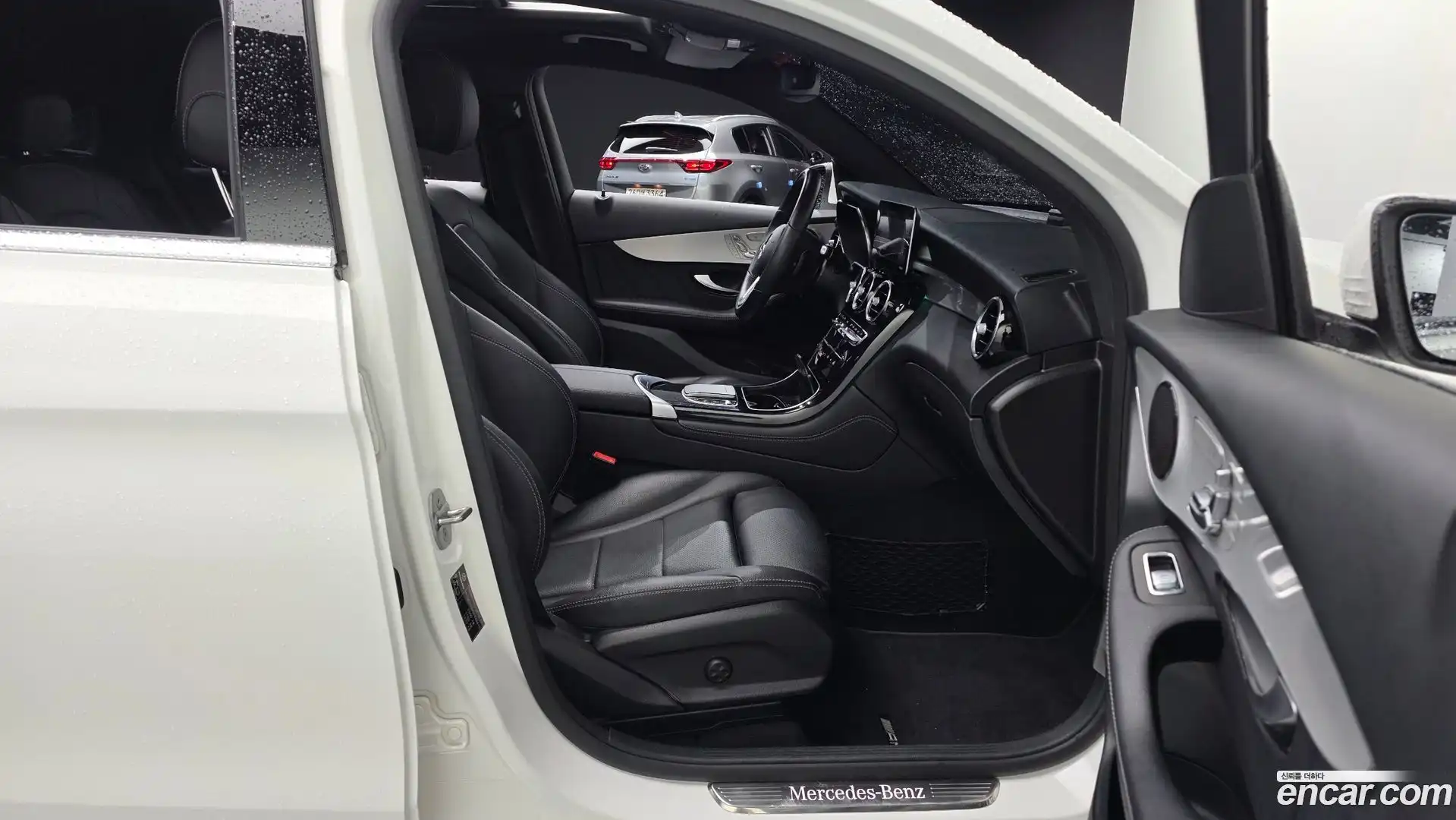 GLC-Class Mercedes-Benz 2020.9-OPTION-015