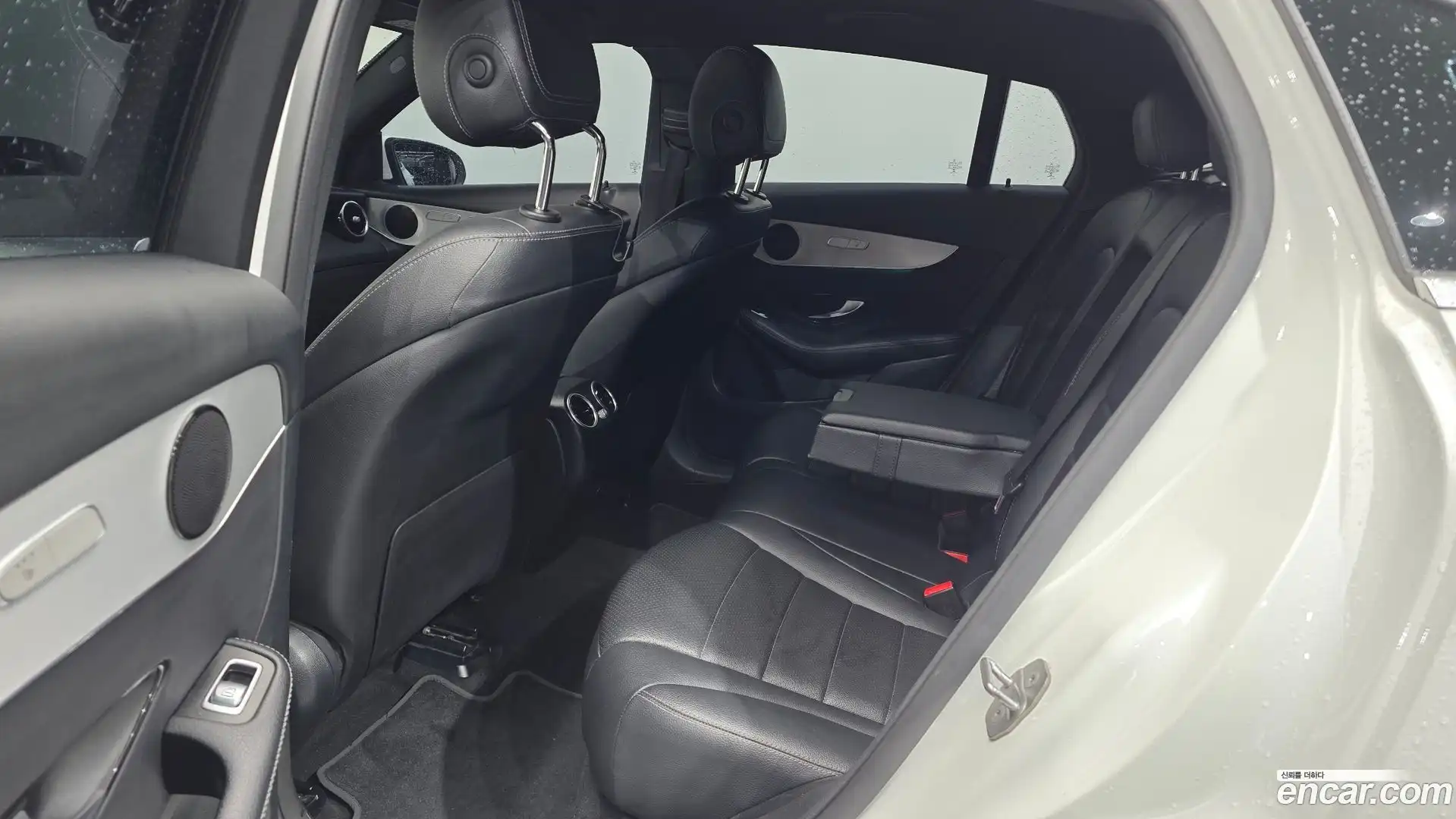 GLC-Class Mercedes-Benz 2020.9-OPTION-016