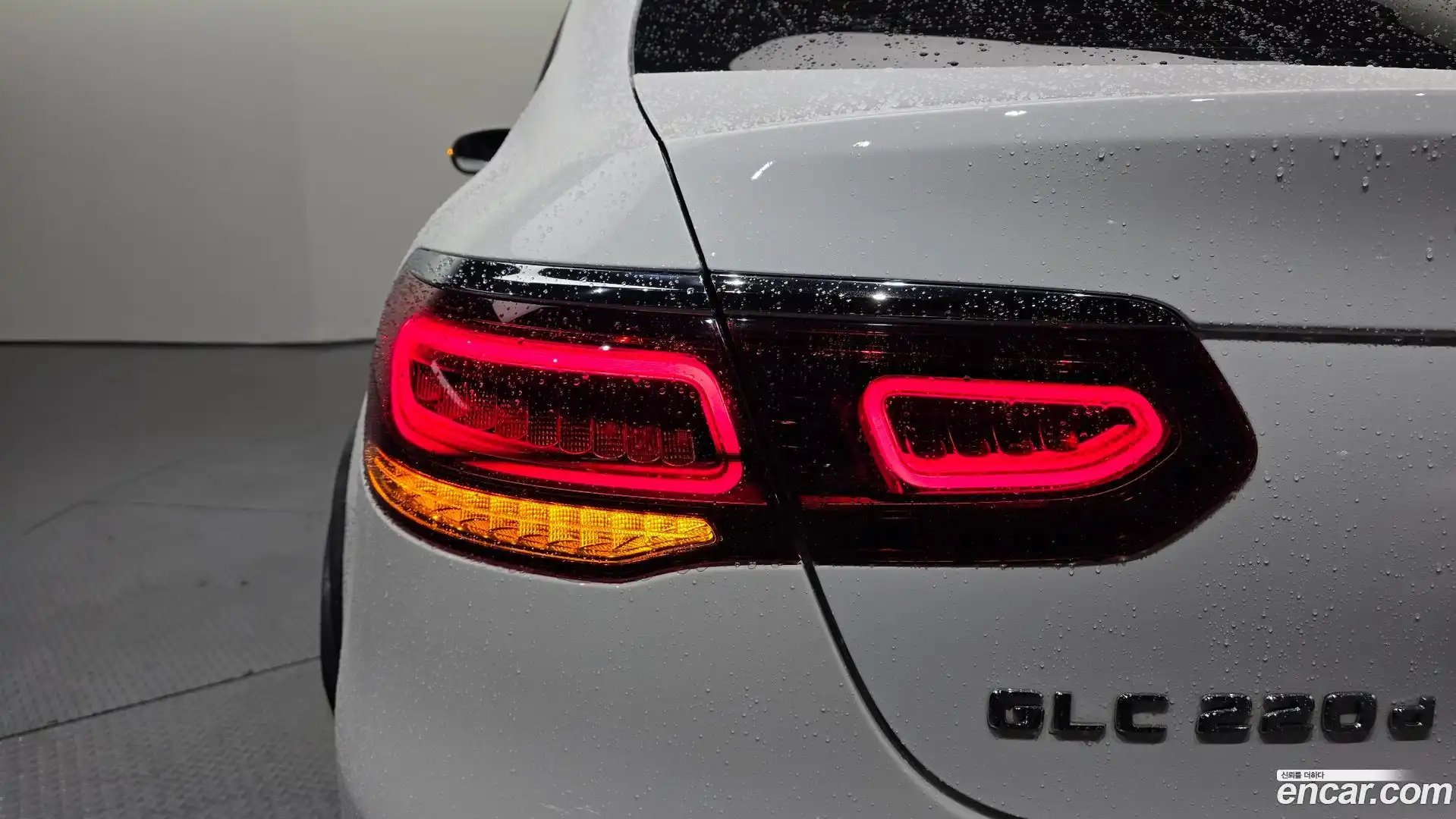GLC-Class Mercedes-Benz 2020.9-OUTER-033