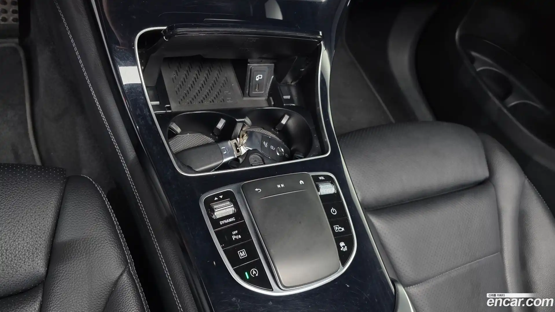 GLC-Class Mercedes-Benz 2020.9-OPTION-046