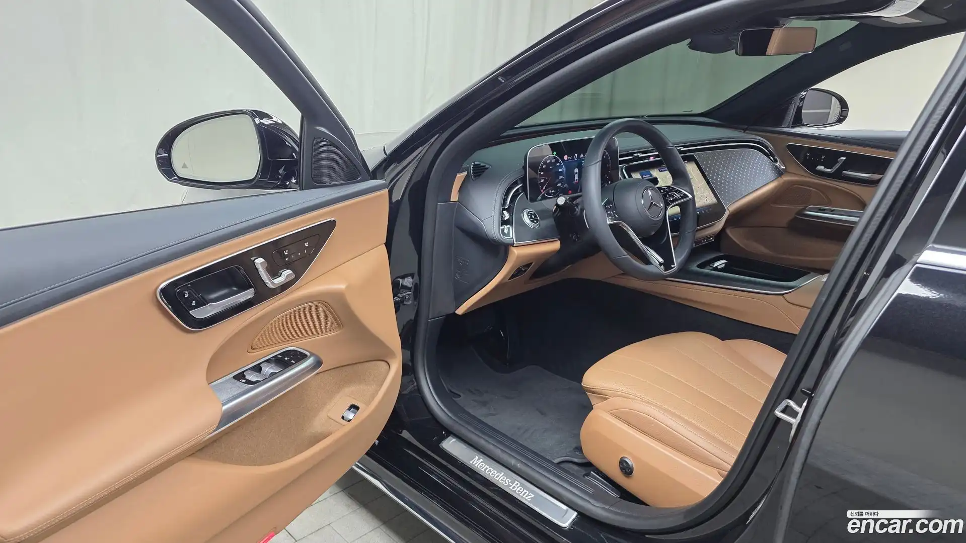 E-Class Mercedes-Benz 2024.11-INNER-010