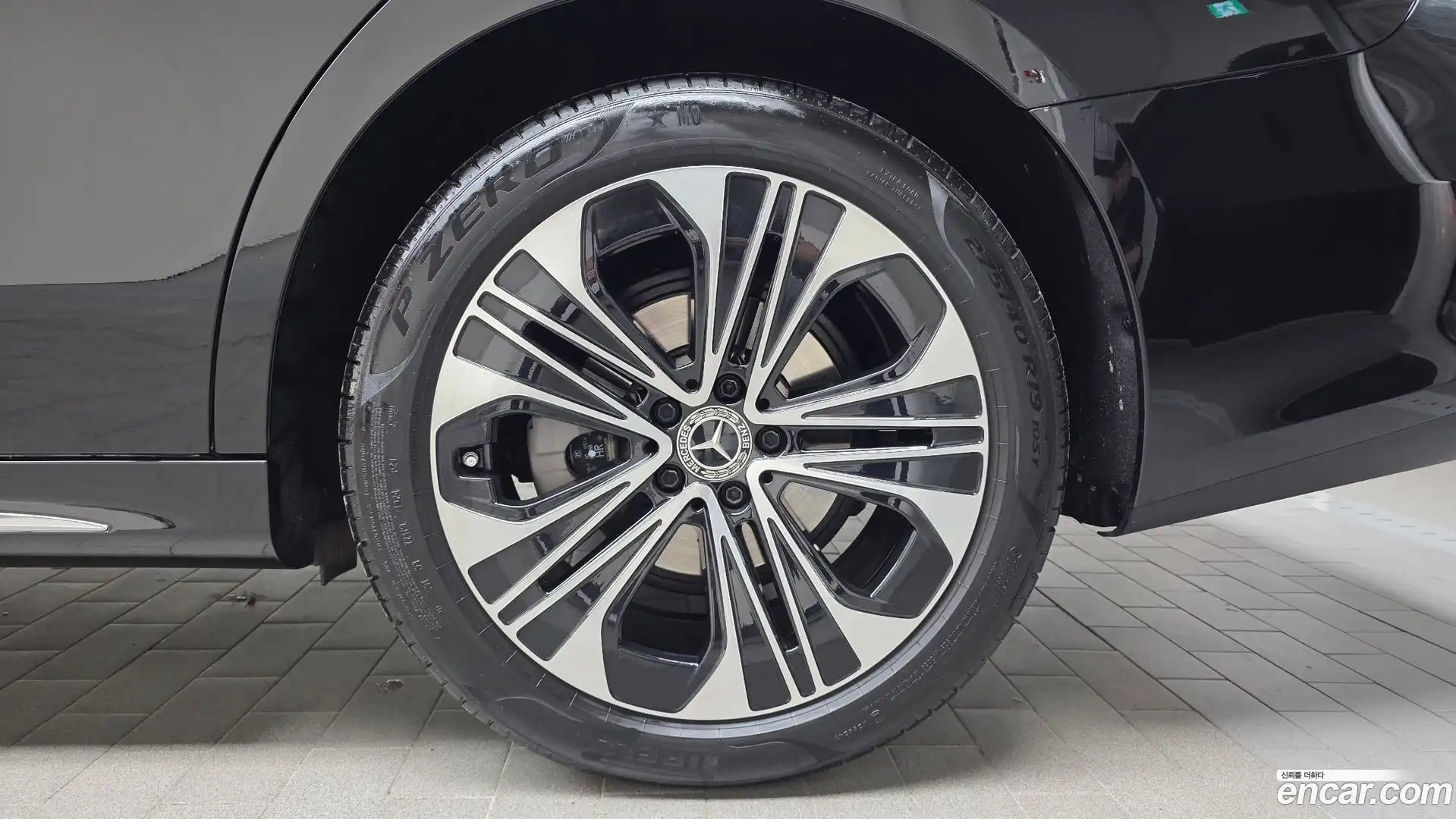 E-Class Mercedes-Benz 2024.11-OUTER-031