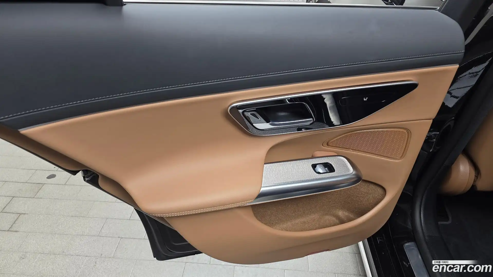 E-Class Mercedes-Benz 2024.11-INNER-035