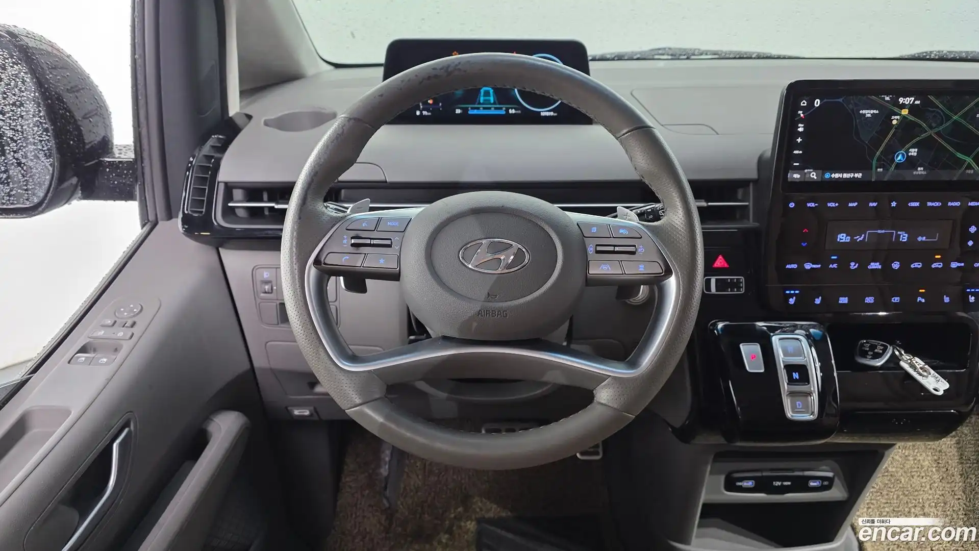 Staria Hyundai 2021.4-OPTION-019