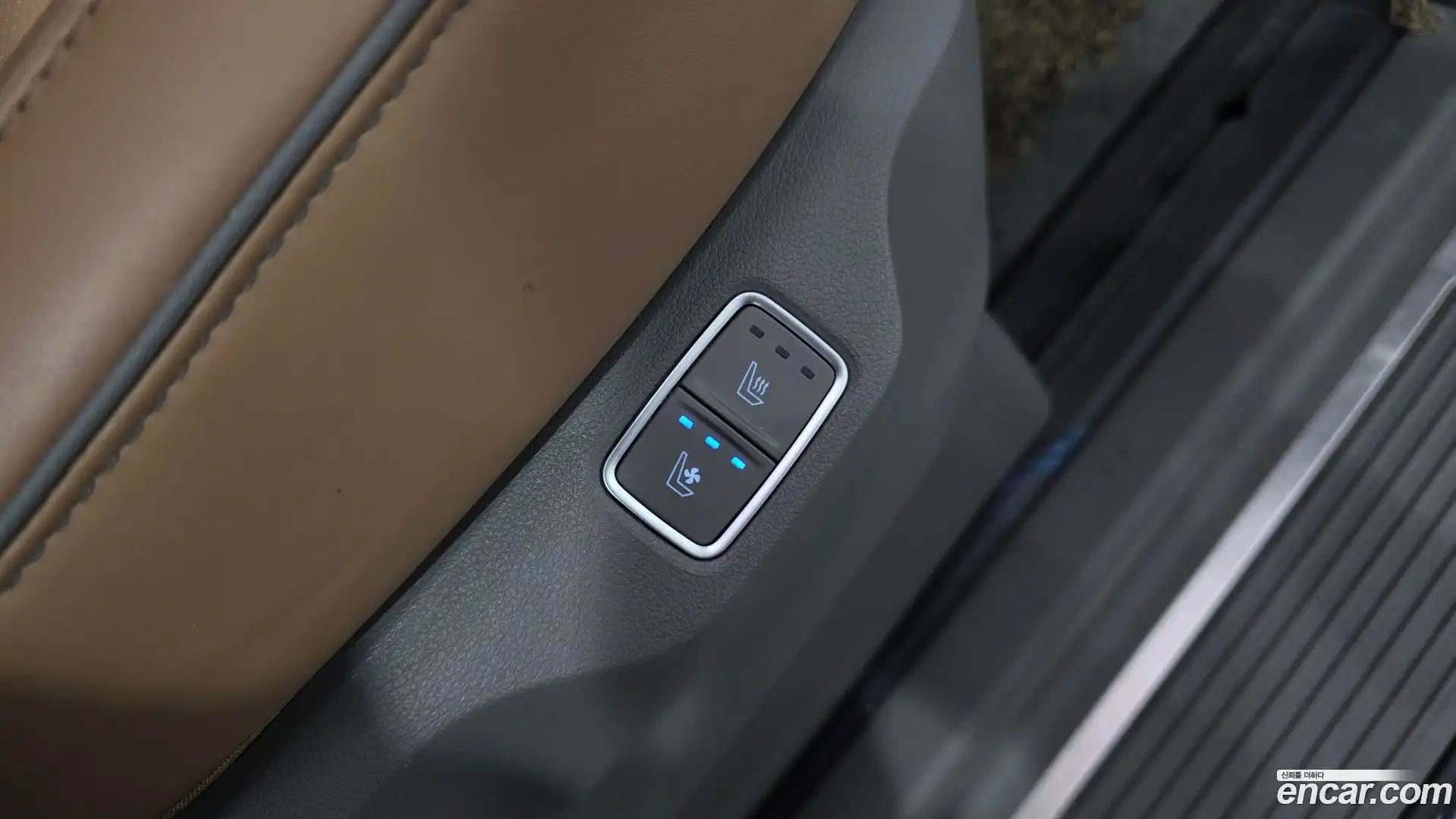 Staria Hyundai 2021.4-OPTION-024
