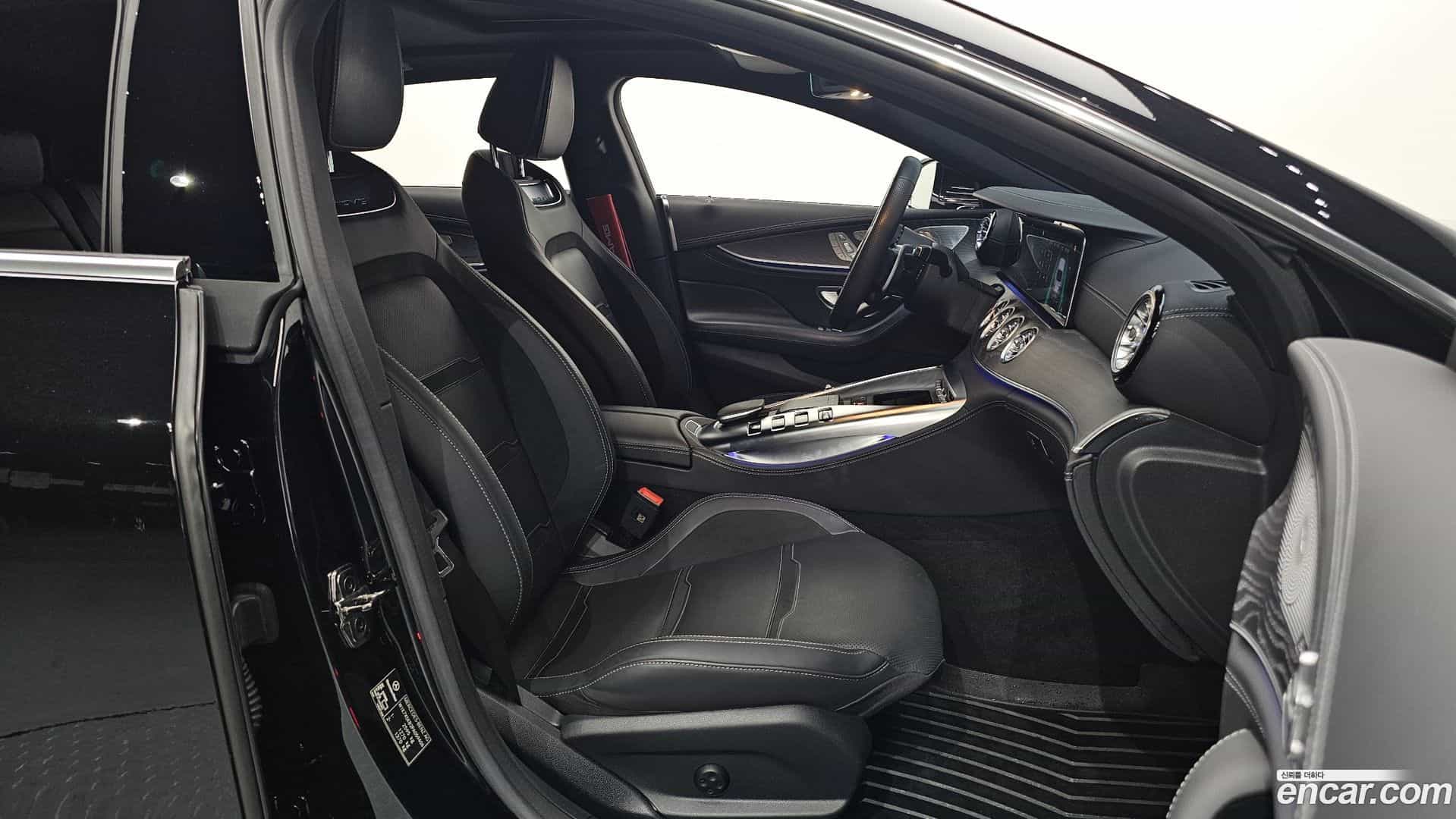 AMG GT Mercedes-Benz 2023.5-INNER-010