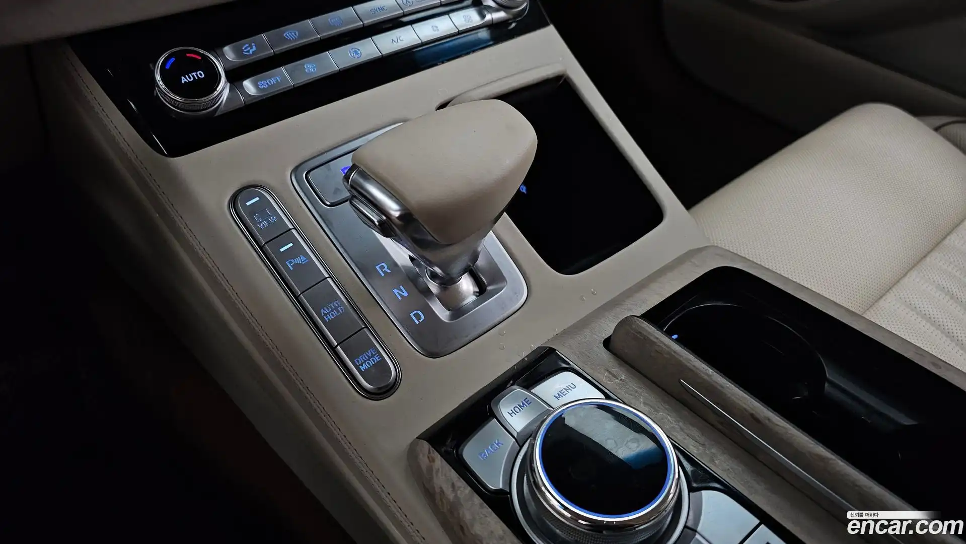 G90 Genesis 2019.11-INNER-009