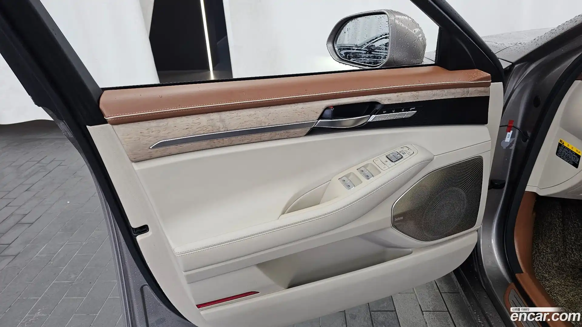 G90 Genesis 2019.11-INNER-034