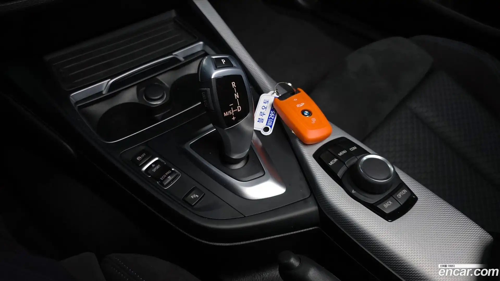 1-Series BMW 2017.11-INNER-009
