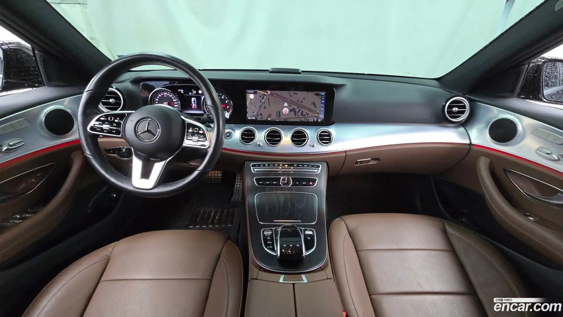 E-Class Mercedes-Benz 2019.10-INNER-007