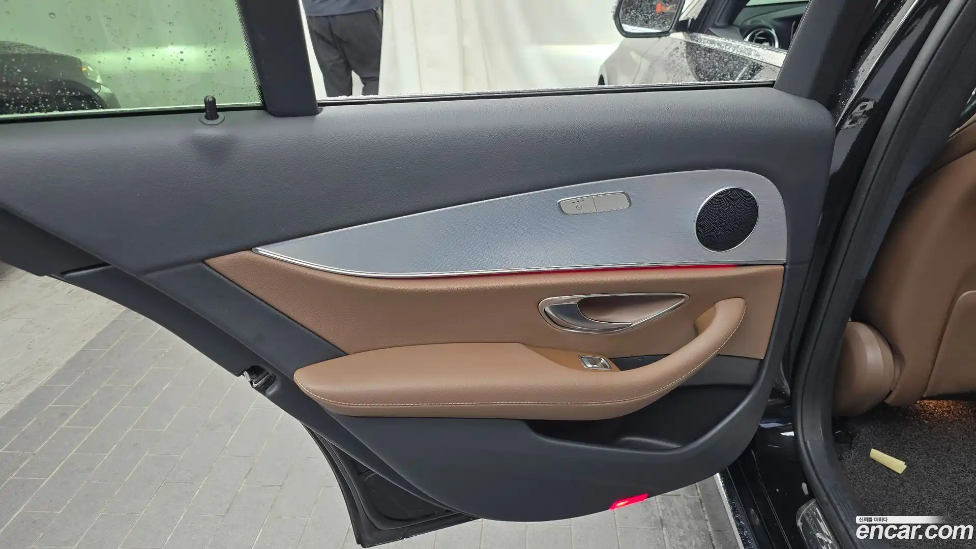E-Class Mercedes-Benz 2019.10-INNER-035