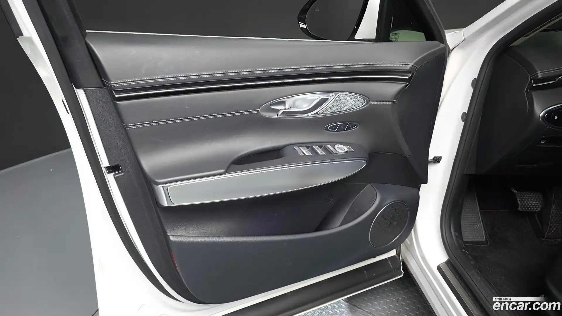 GV70 Genesis 2022.4-INNER-034