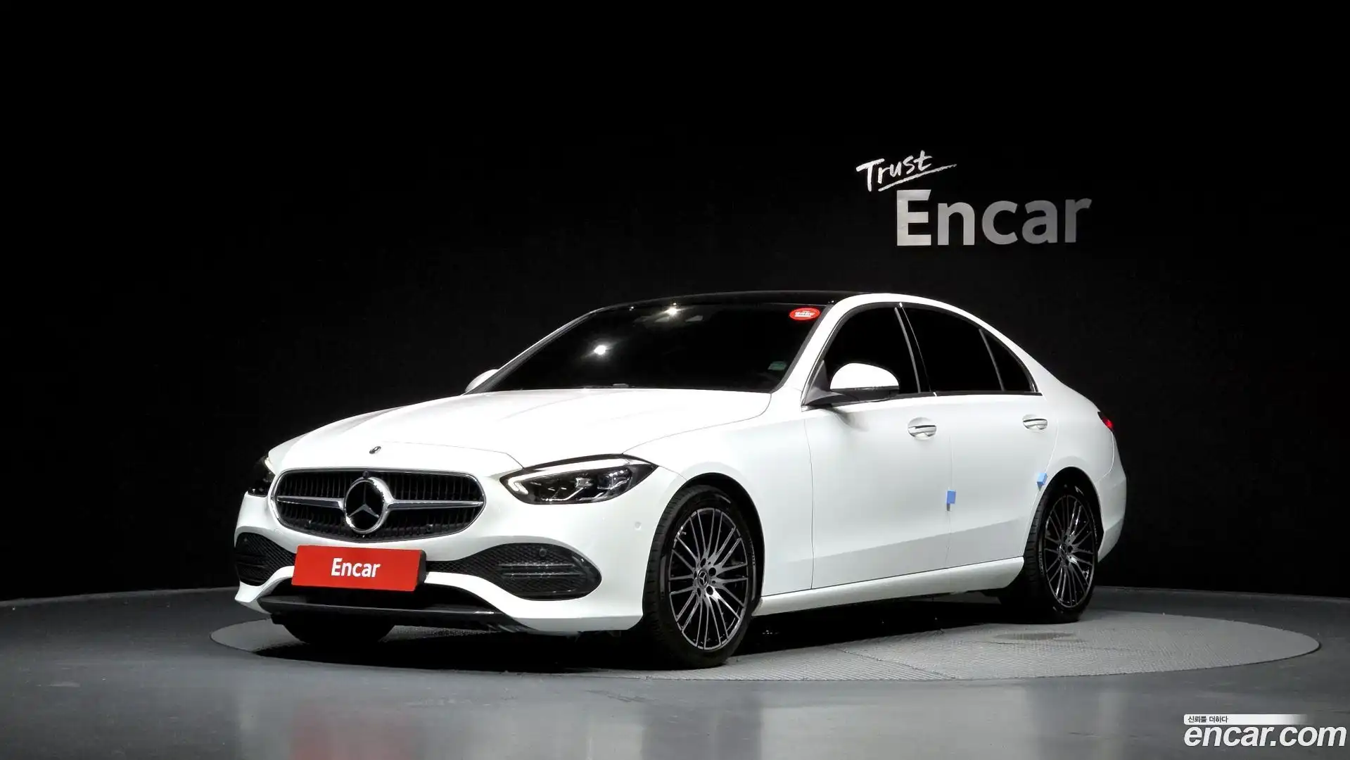 C-Class Mercedes-Benz 2023.11-OUTER-001