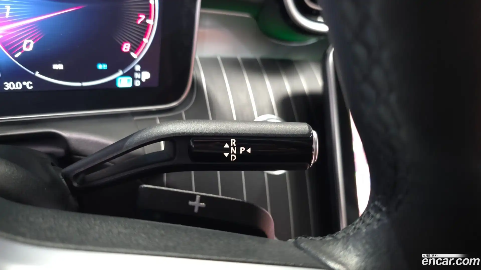 C-Class Mercedes-Benz 2023.11-INNER-009