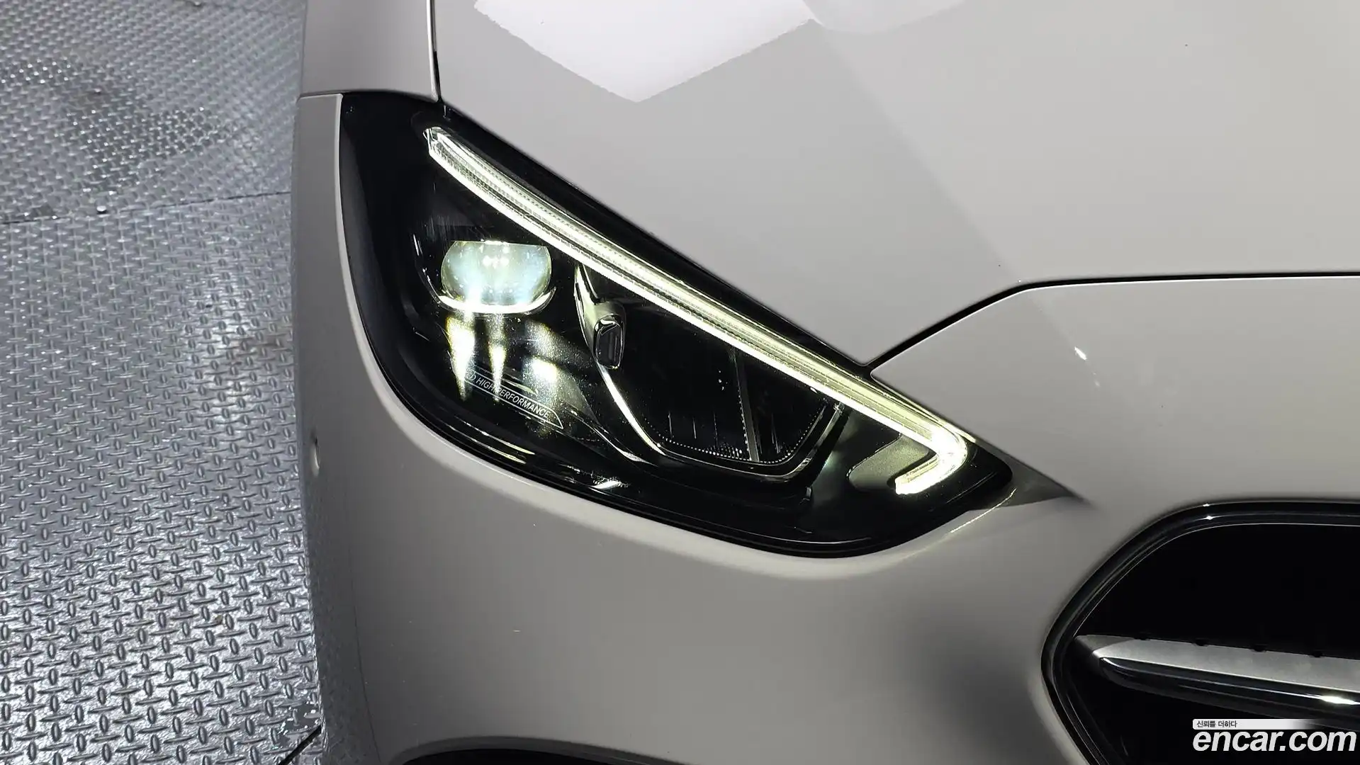 C-Class Mercedes-Benz 2023.11-OUTER-032