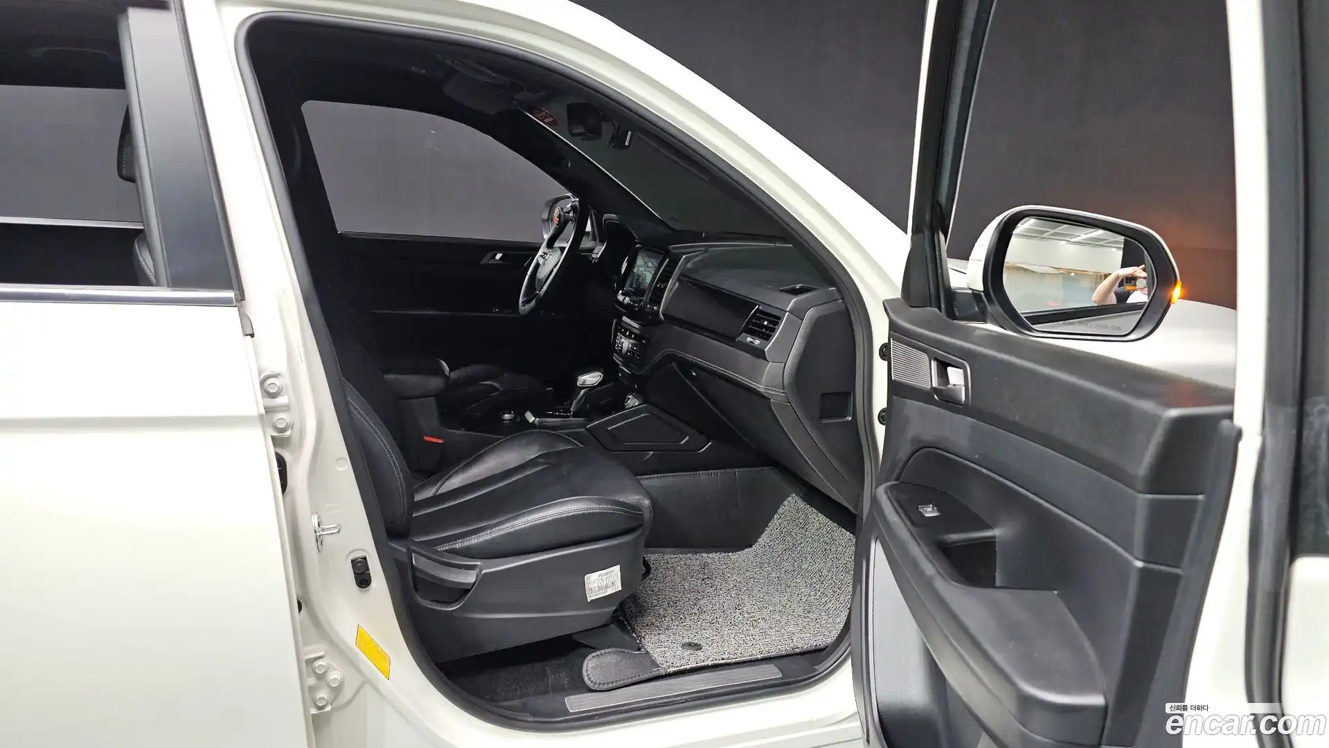 Rexton KG Mobility 2022.7-OPTION-022