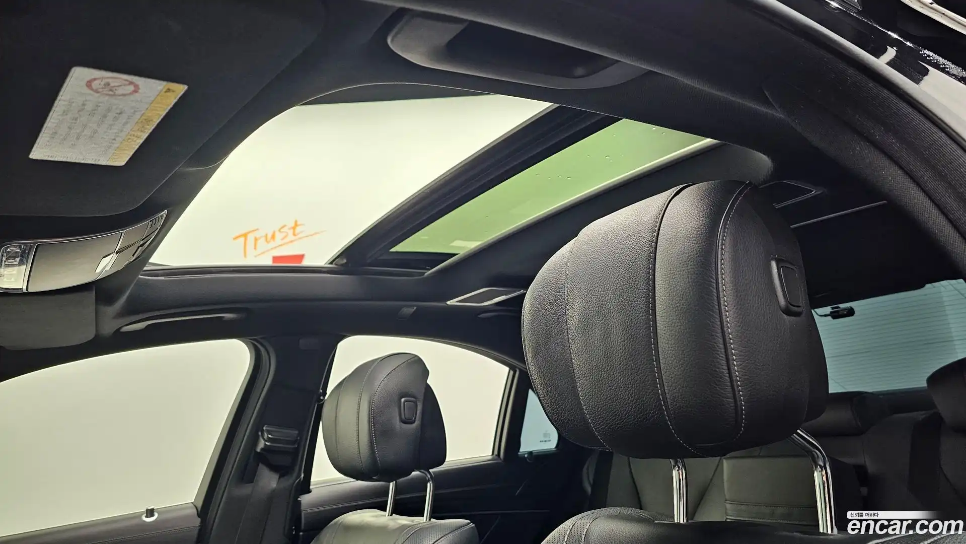 S-Class Mercedes-Benz 2015.9-OPTION-023
