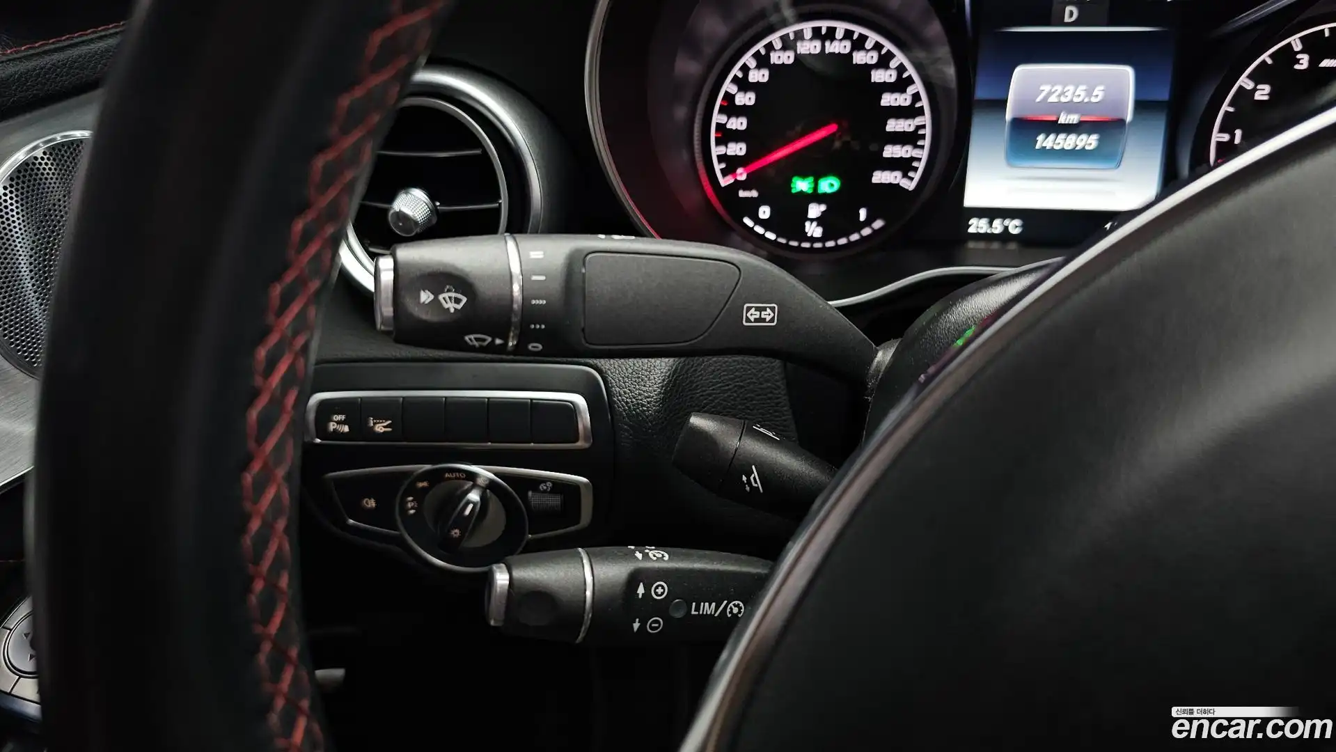 C-Class Mercedes-Benz 2017.3-OPTION-021