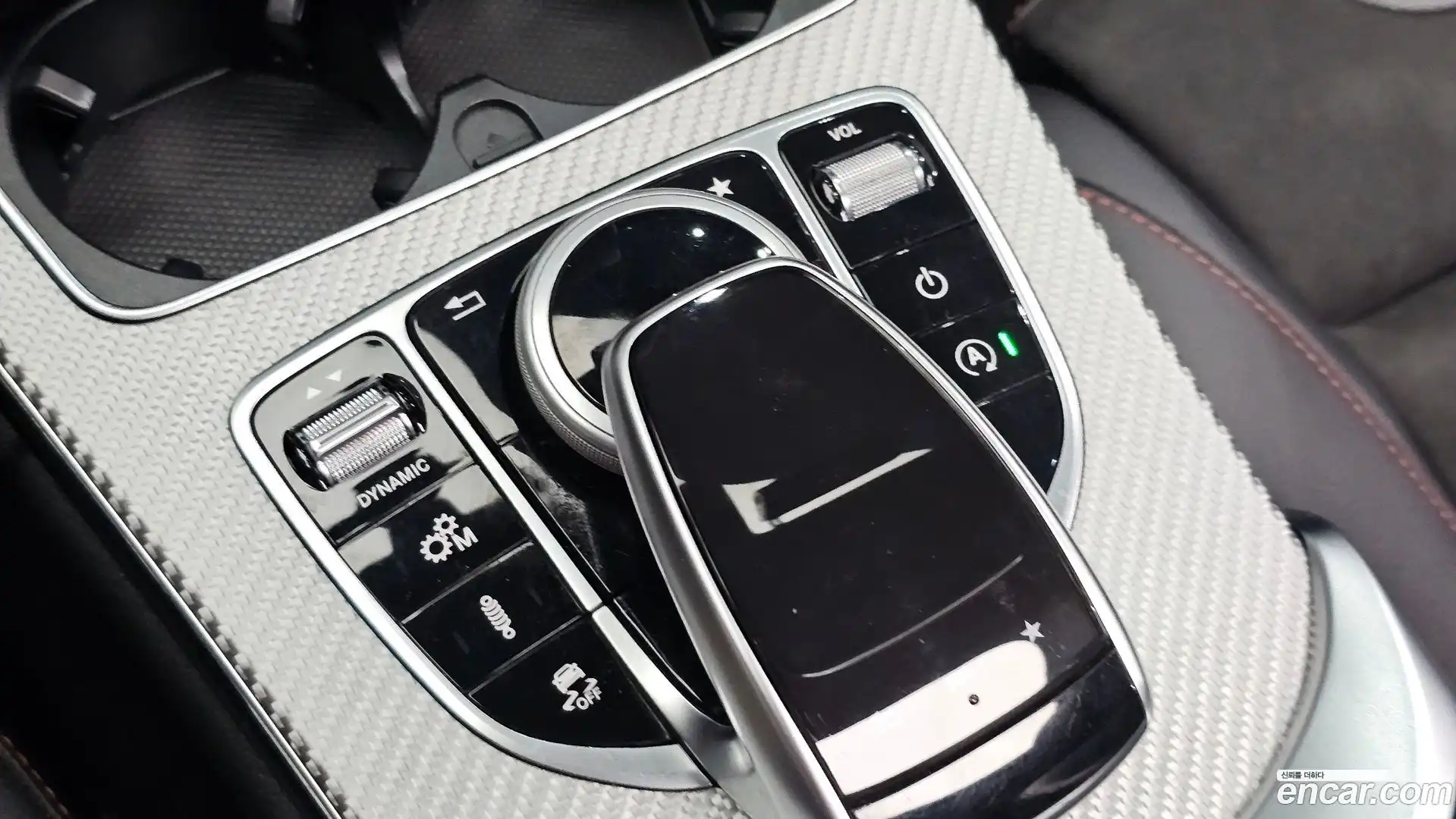 C-Class Mercedes-Benz 2017.3-OPTION-022