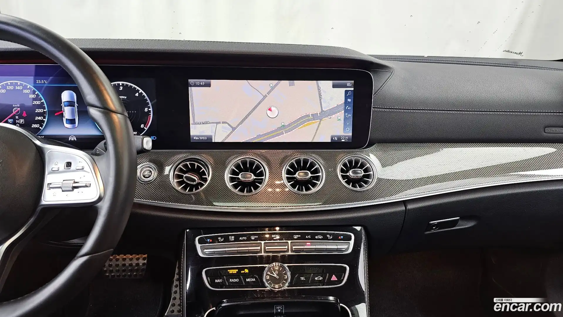 CLS-Class Mercedes-Benz 2018.10-OPTION-018