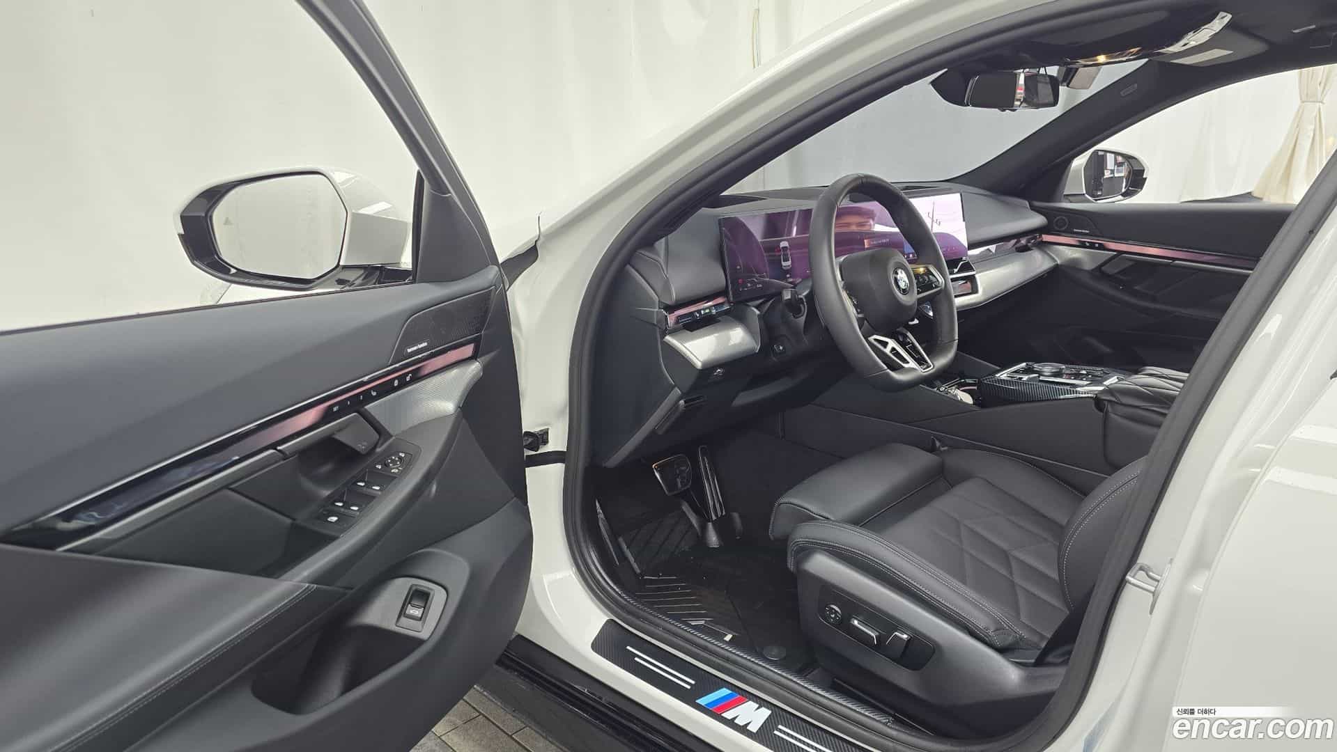 5-Series BMW 2025.2-INNER-010