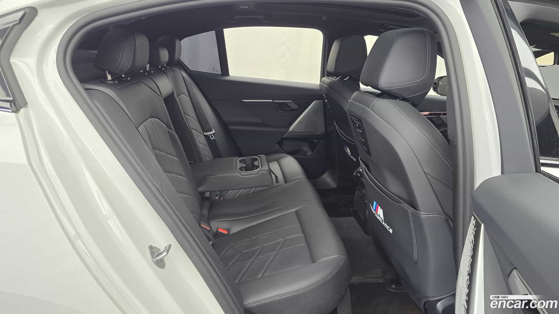 5-Series BMW 2025.2-OPTION-015